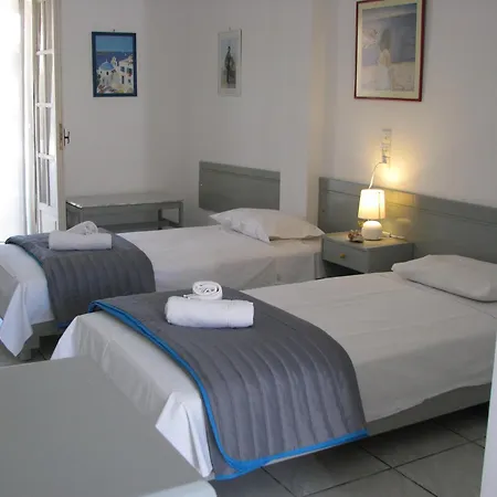 Dolphin Studios-near The Appartement *