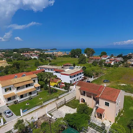 公寓 Dolphin Studios-near The