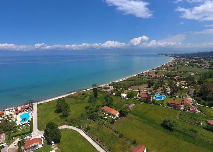 Διαμέρισμα Dolphin Studios-near The *