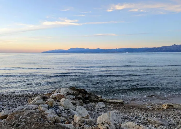 Dolphin Studios-near The *