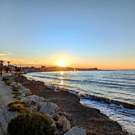 Dolphin Studios-near The *