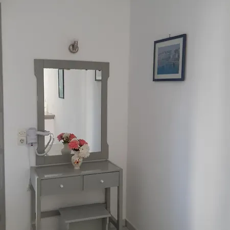 Dolphin Studios-near The *