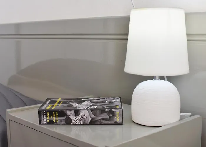 Daire Dolphin Studios-near The Roda (Corfu)